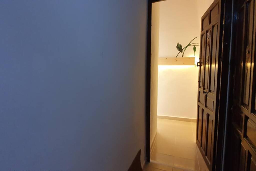 Appartement San Roque. Street Lecha Marzo. *